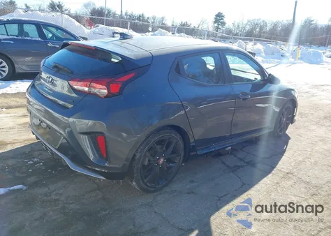 2020 Hyundai Veloster Turbo R-Spec z USA, uszkodzony, nr VIN KMHTH6AB9LU021091